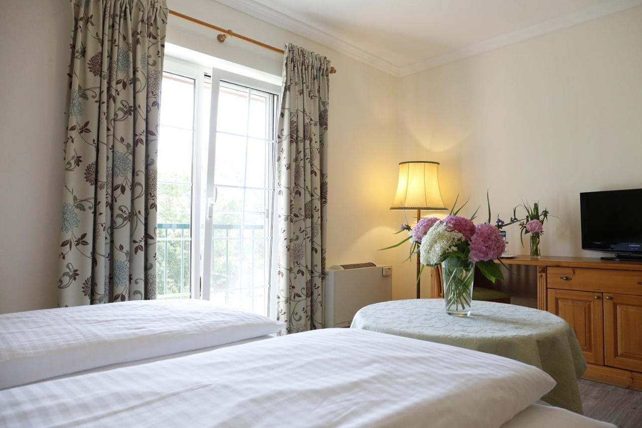 Birkenhof Gols - B & B - Wohlfuehl Hotel Mit Wochenend-Restaurant Zewnętrze zdjęcie