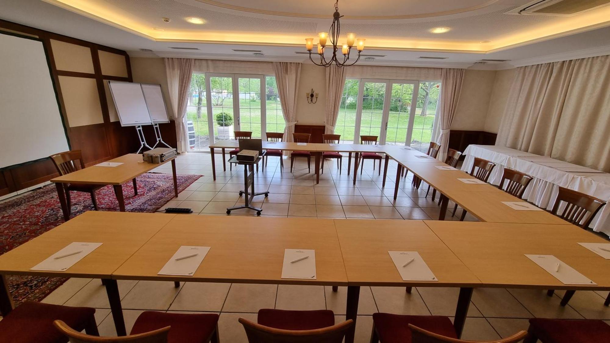 Birkenhof Gols - B & B - Wohlfuehl Hotel Mit Wochenend-Restaurant Zewnętrze zdjęcie
