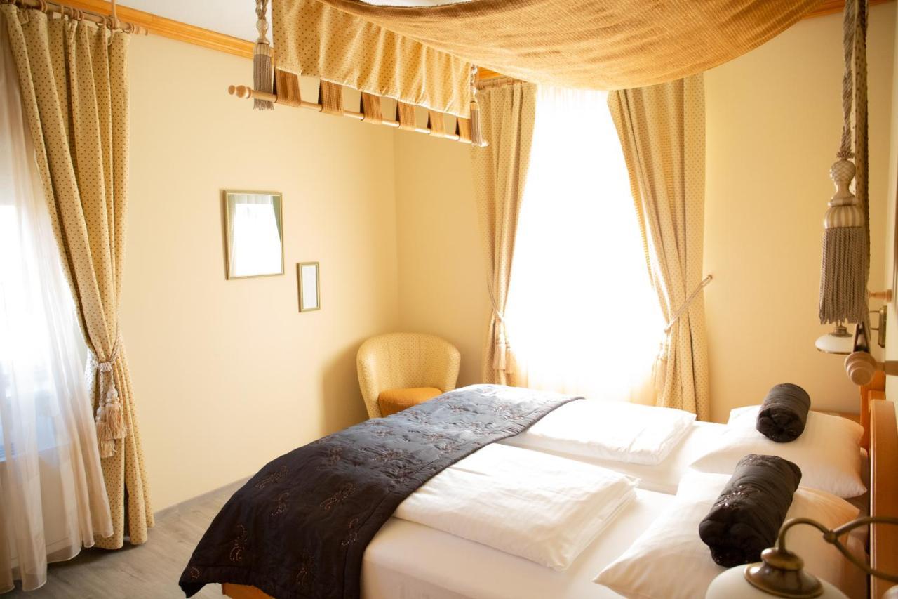 Birkenhof Gols - B & B - Wohlfuehl Hotel Mit Wochenend-Restaurant Zewnętrze zdjęcie